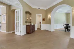 Picture of 4602 Pond Apple Dr N, Naples, FL 34119