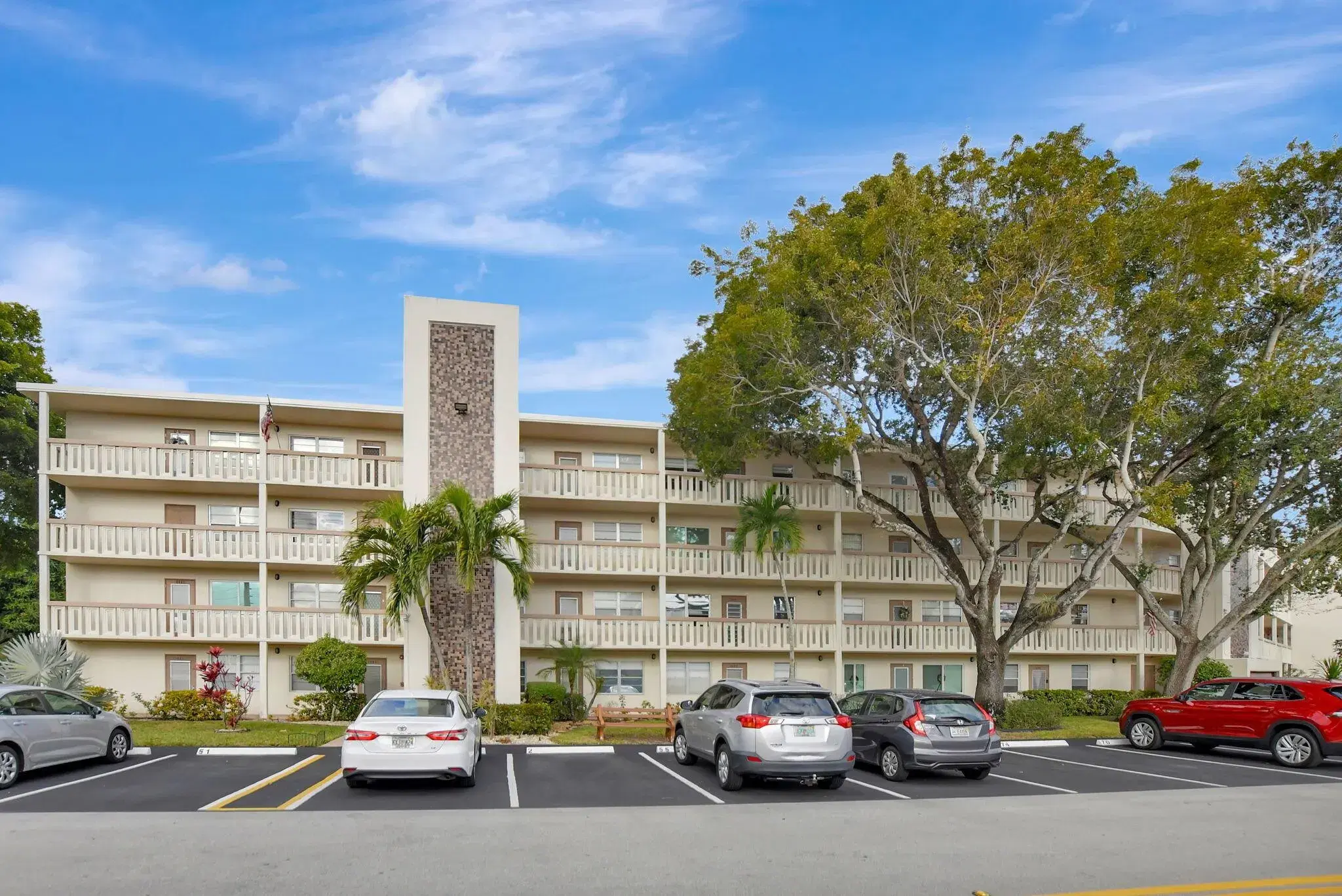 Picture of 4064 Newport Q 4064, Deerfield Beach, FL 33442