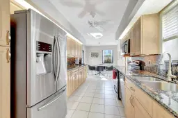 Picture of 12 Clubhouse Lane, Boynton Beach, FL 33436