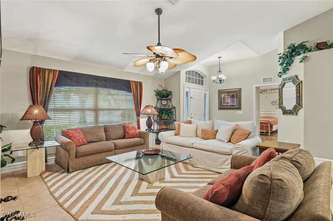 Picture of 2717 Chiquita Blvd S, Cape Coral, FL 33914