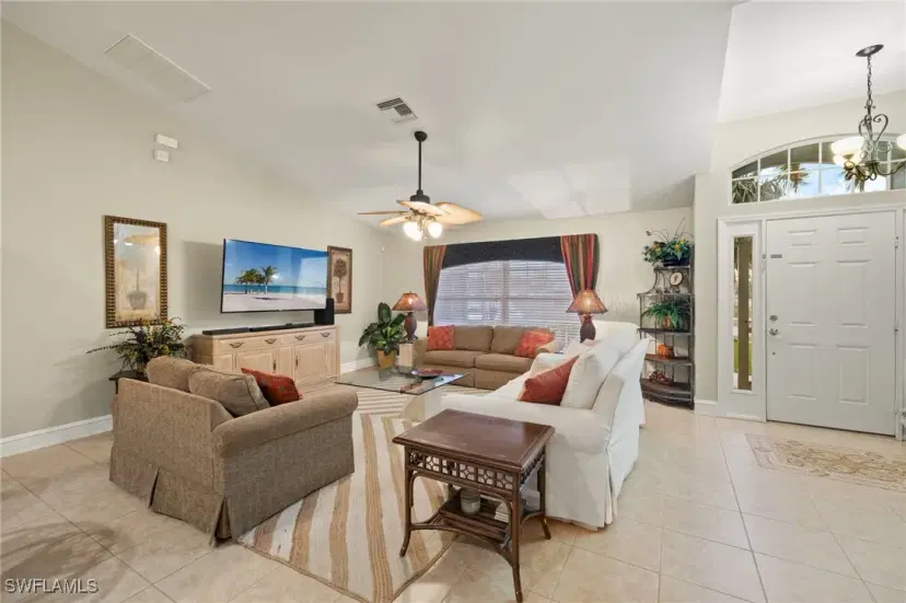 Picture of 2717 Chiquita Blvd S, Cape Coral FL 33914