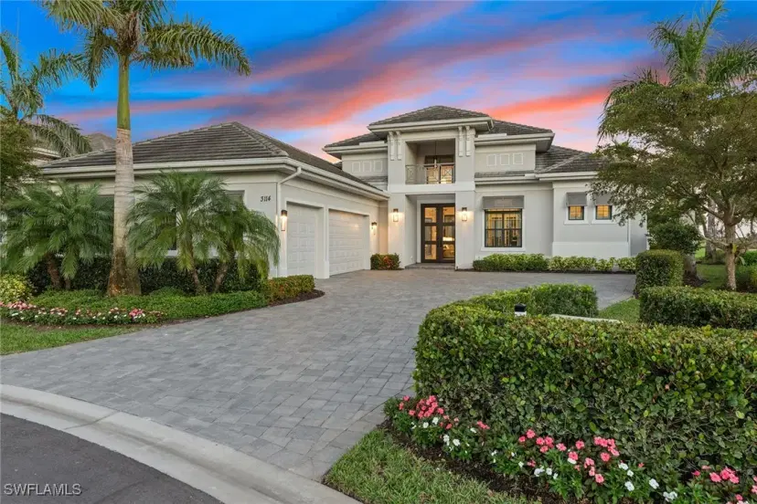 Picture of 3114 Malaga Ln, Naples FL 34114