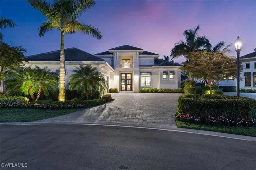 Picture of 3114 Malaga Ln, Naples FL 34114