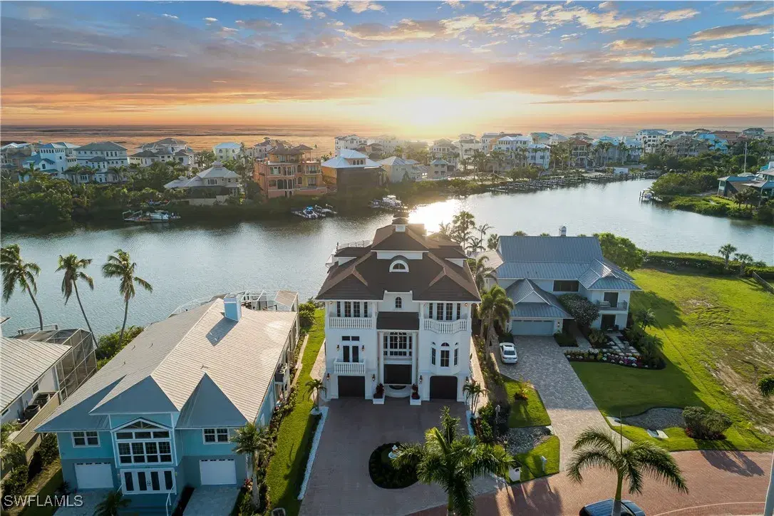 Picture of 217 Bayfront Dr, Bonita Springs, FL 34134