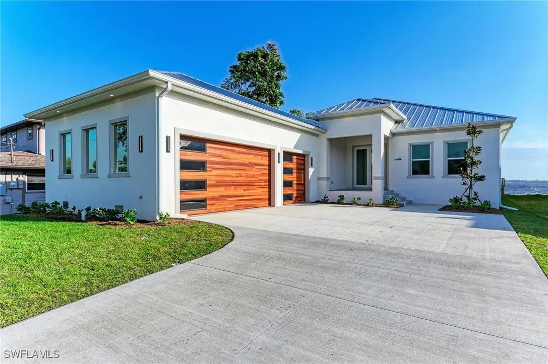 Picture of 112 Northshore Ter, Punta Gorda, FL 33980