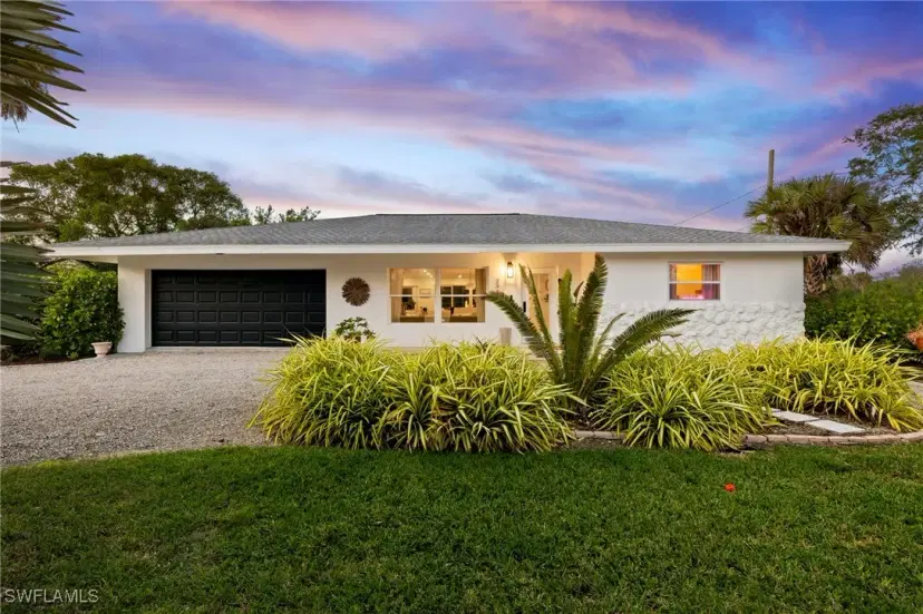 Picture of 2985 Sabal Ct, Naples FL 34112