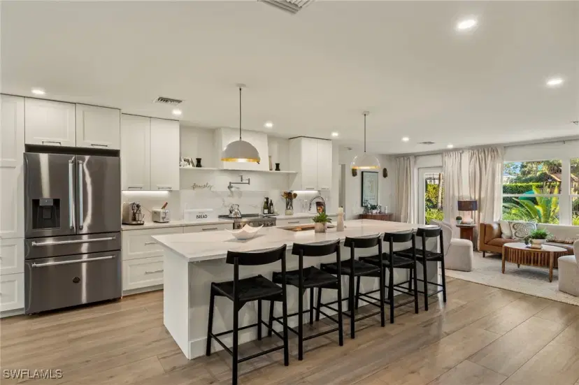 Picture of 2985 Sabal Ct, Naples FL 34112