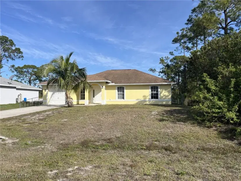Picture of 957 Milwaukee Blvd, Lehigh Acres FL 33974