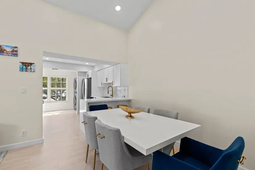 Picture of 2121 S Ocean Boulevard 106, Lauderdale By The Sea FL 33062