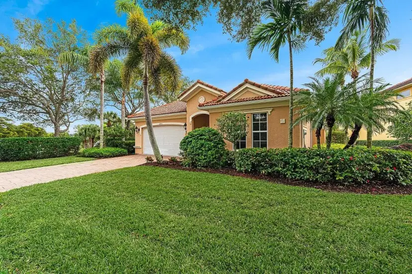 Picture of 2234 Falls Circle, Vero Beach FL 32966