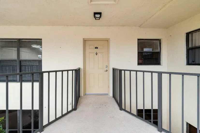 Picture of 1501 Windorah Way G, Royal Palm Beach FL 33411