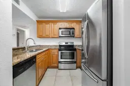 Picture of 1501 Windorah Way G, Royal Palm Beach, FL 33411