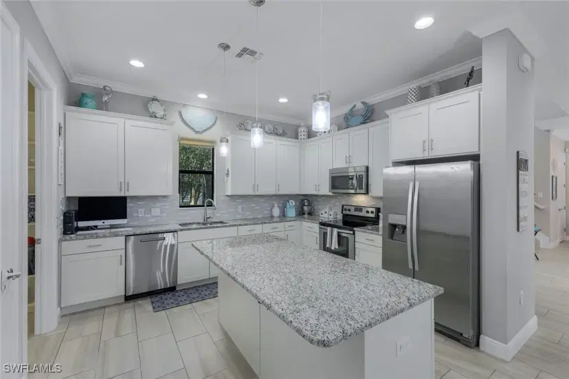 Picture of 1284 Kendari Ter, Naples FL 34113
