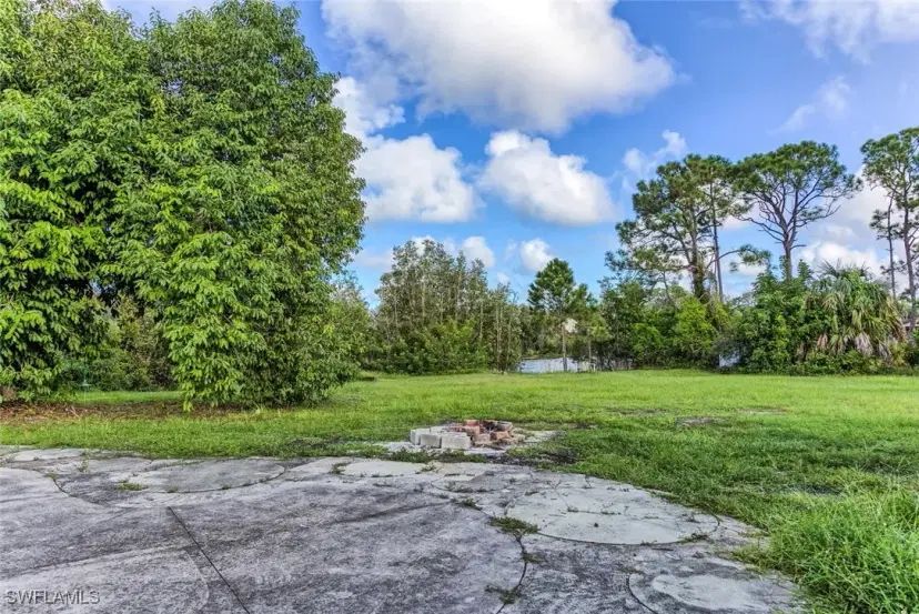 Picture of 29 Caribbean Rd, Naples FL 34108