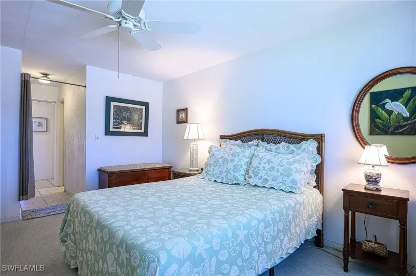 Picture of 1550 Gulf Shore Blvd N W4, Naples FL 34102