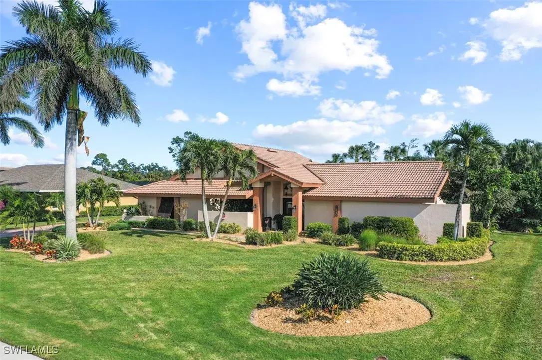 Picture of 16980 Timberlakes Dr, Fort Myers, FL 33908