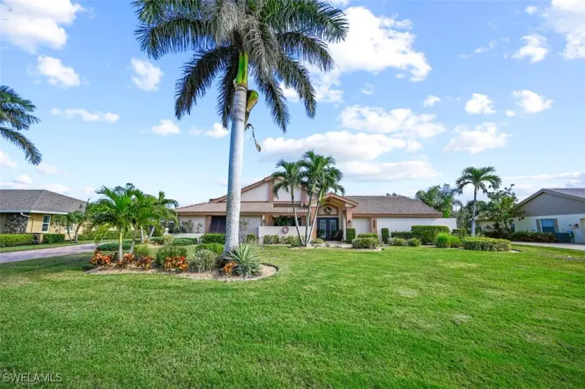 Picture of 16980 Timberlakes Dr, Fort Myers FL 33908