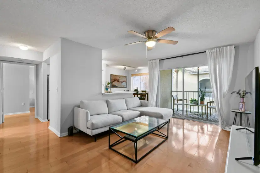 Picture of 266 Village Boulevard 6204, Tequesta FL 33469
