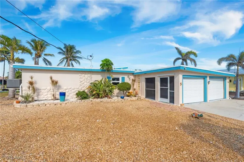 Picture of 5475 Avenida Pescadora, Fort Myers Beach FL 33931