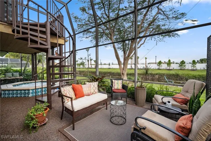Picture of 6579 Willow Lake Cir, Fort Myers FL 33966