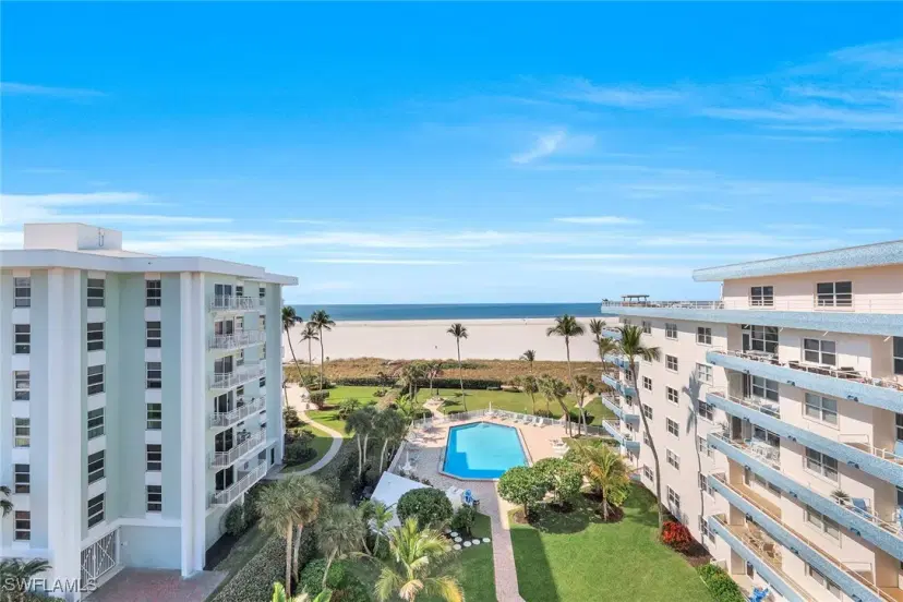 Picture of 220 Seaview Ct Phc, Marco Island FL 34145