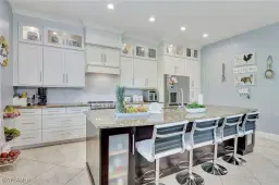 Picture of 11591 Pin Oak Dr, Bonita Springs, FL 34135