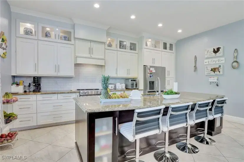 Picture of 11591 Pin Oak Dr, Bonita Springs FL 34135