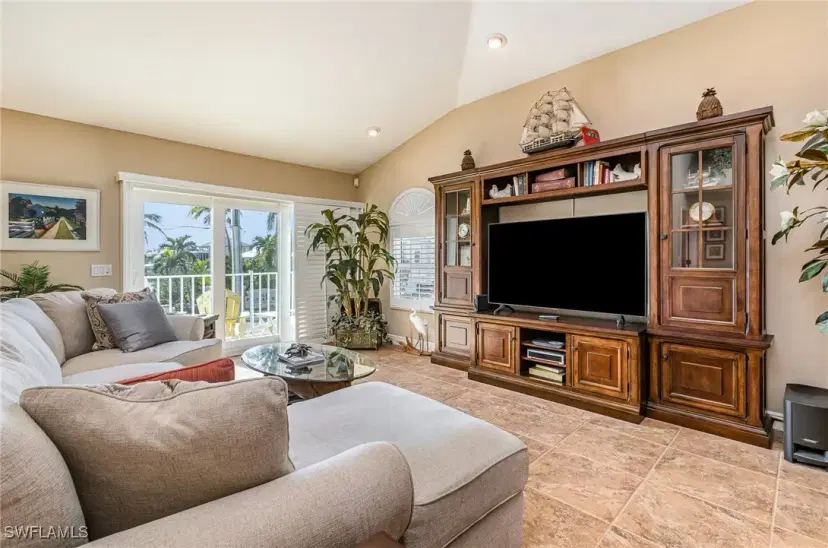 Picture of 12180 Siesta Dr, Fort Myers Beach FL 33931