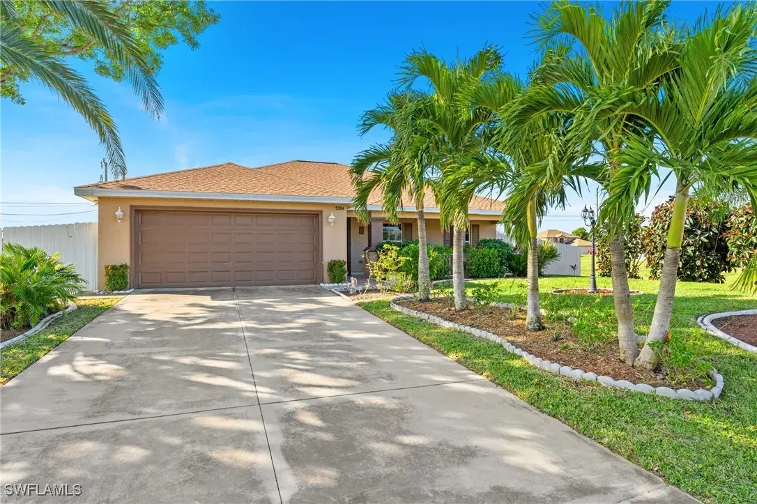 Picture of 1206 NE 5Th Ave, Cape Coral, FL 33909