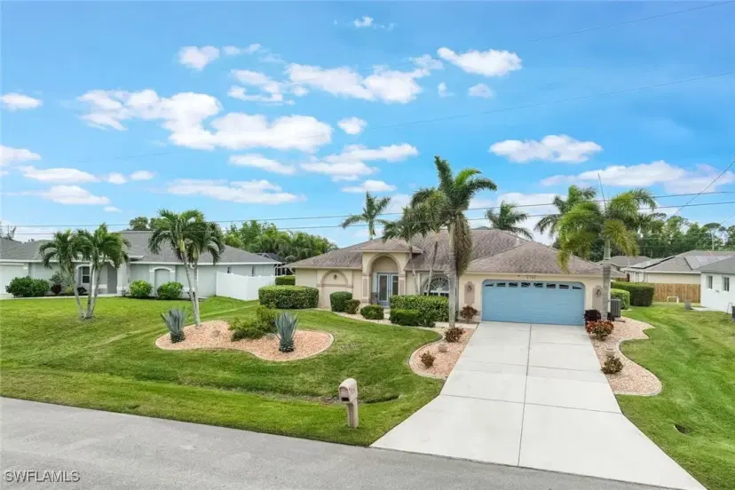 Picture of 1728 SW 31St Ln, Cape Coral FL 33914