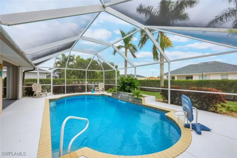 Picture of 1728 SW 31St Ln, Cape Coral FL 33914