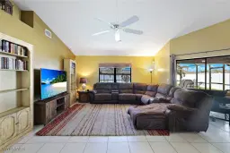 Picture of 32 NE 13Th Pl, Cape Coral, FL 33909