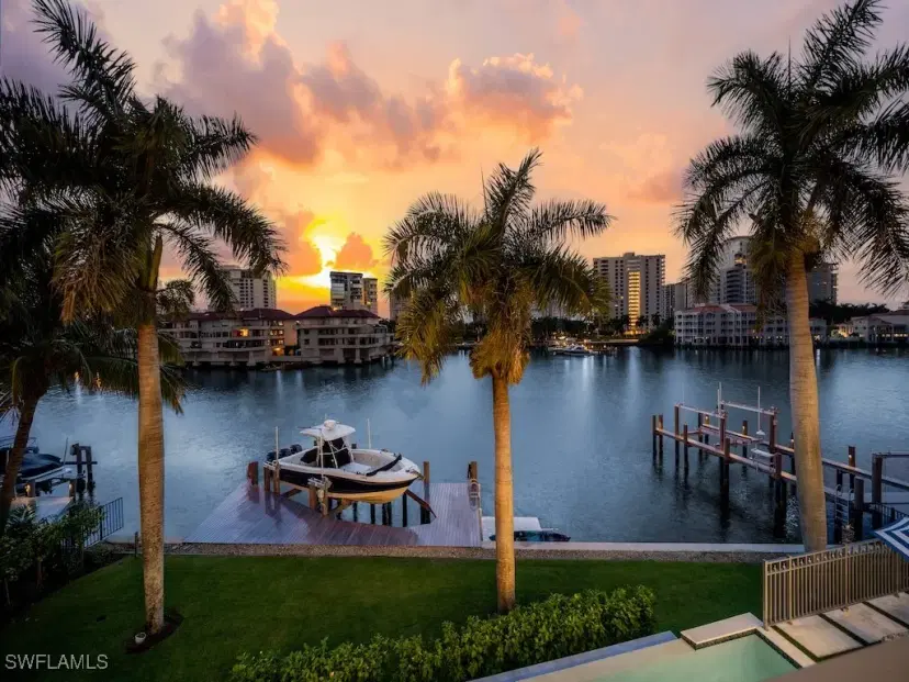 Picture of 309 Neapolitan Way, Naples FL 34103