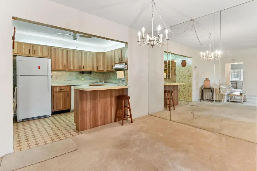Picture of 303 Pine Ridge Circle C-2, Greenacres FL 33463