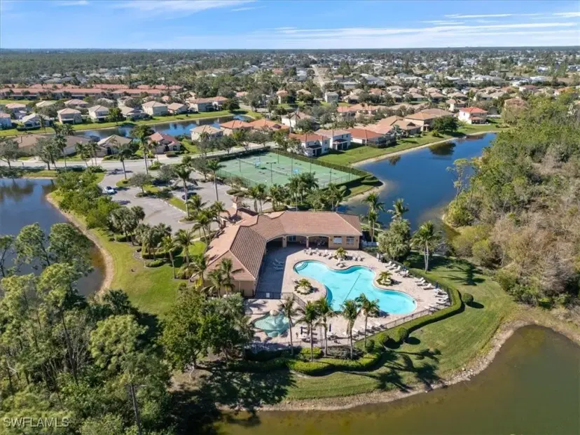 Picture of 2435 Laurentina Ln, Cape Coral FL 33909