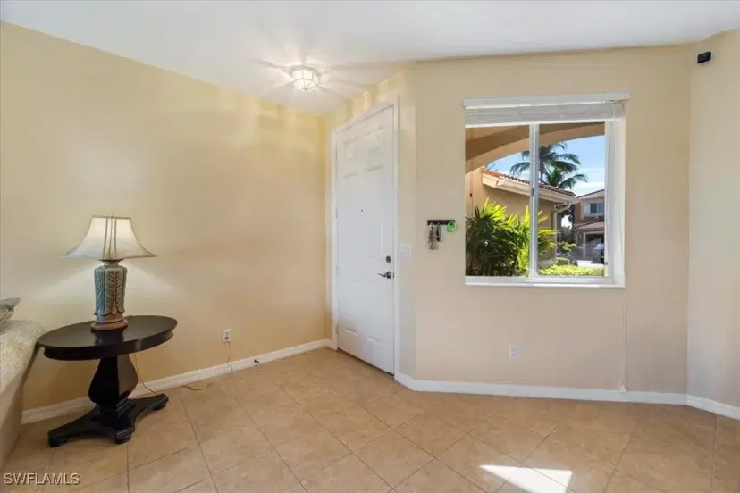 Picture of 2435 Laurentina Ln, Cape Coral FL 33909