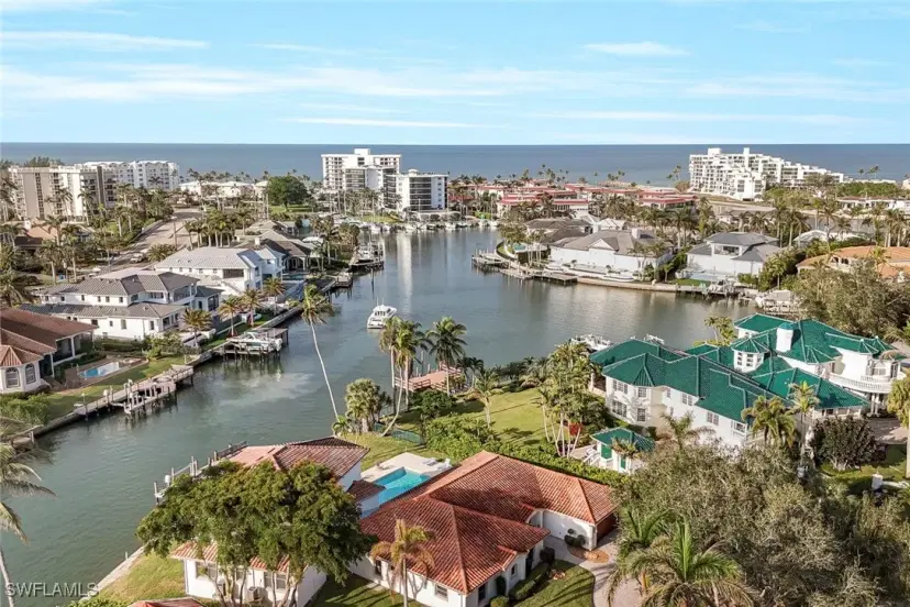 Picture of 350 Bow Line Bend, Naples FL 34103