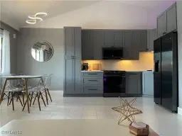 Picture of 826 Wiggins Pass Rd 304, Naples, FL 34110
