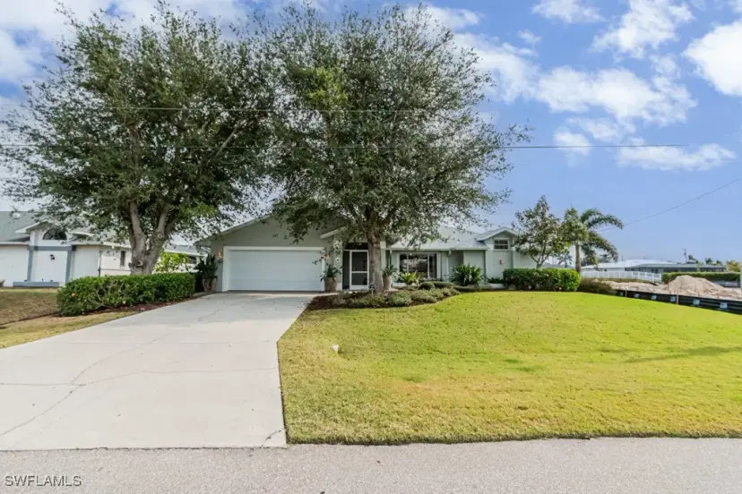 Picture of 219 SE 1St Pl, Cape Coral FL 33990