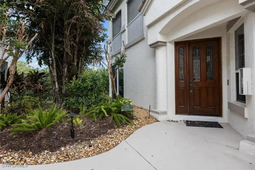 Picture of 233 Colonade Cir 2205, Naples FL 34103