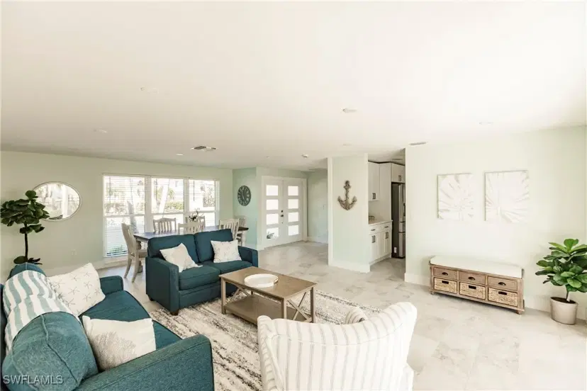 Picture of 1298 Par View Dr, Sanibel FL 33957