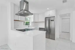 Picture of 15 Crooked Ln, Naples, FL 34112