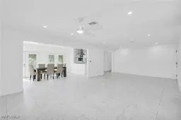 Picture of 15 Crooked Ln, Naples, FL 34112