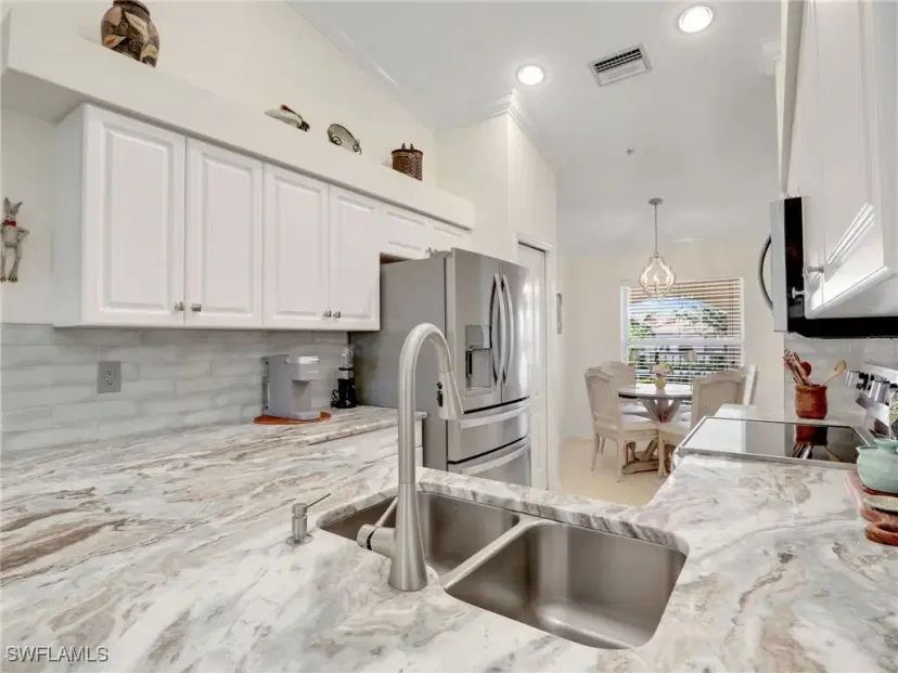 Picture of 20021 Barletta Ln 2223, Estero FL 33928