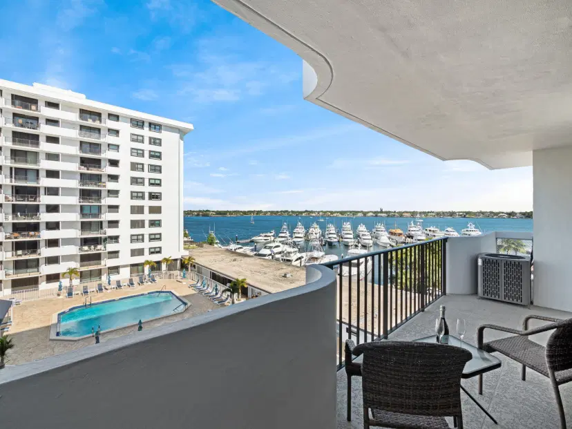 Picture of 1200 Marine Way 401, North Palm Beach FL 33408