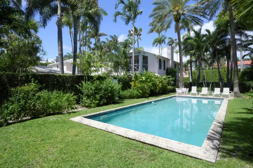Picture of 218 El Brillo Way, Palm Beach FL 33480