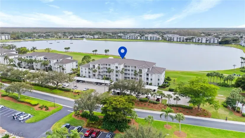Picture of 8056 Queen Palm Ln 612, Fort Myers FL 33966