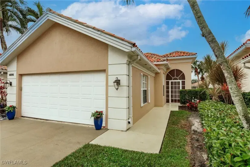 Picture of 4696 Rio Poco Ct, Naples FL 34109