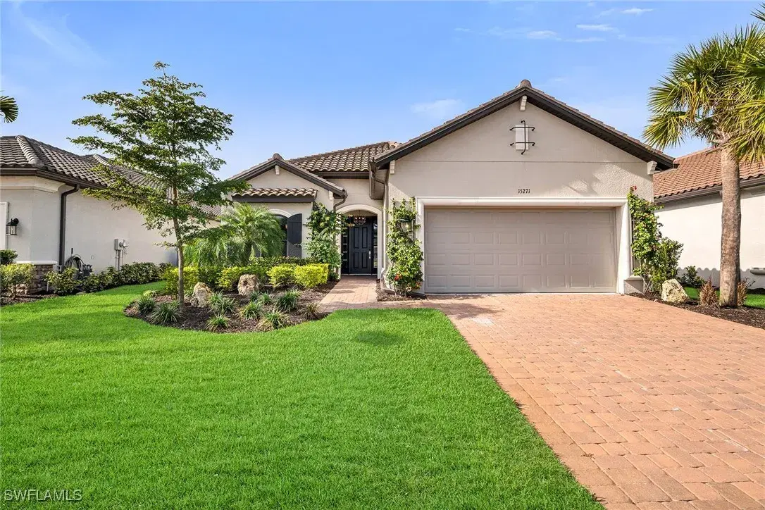 Picture of 15271 Arpino Ct, Naples, FL 34114