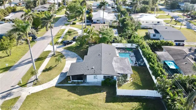 Picture of 1420 Passaic Ave, Fort Myers FL 33901